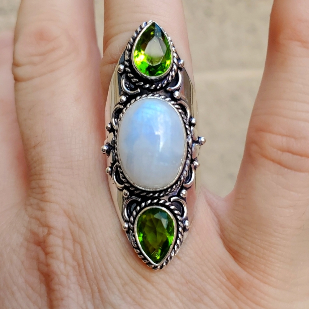 New Rainbow Moonstone & Peridot 925 Silver Statement Ring.